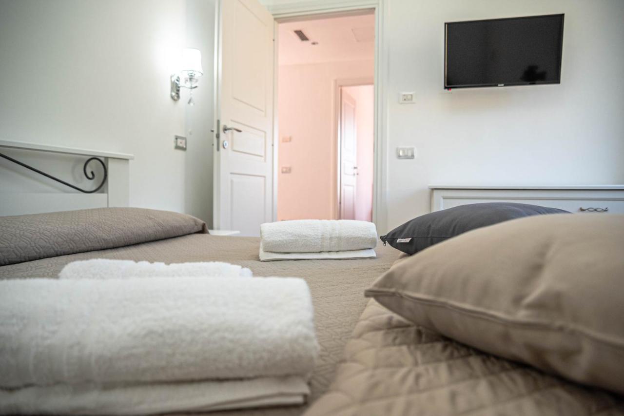 Luxury Villa Arianna Tarano Buitenkant foto