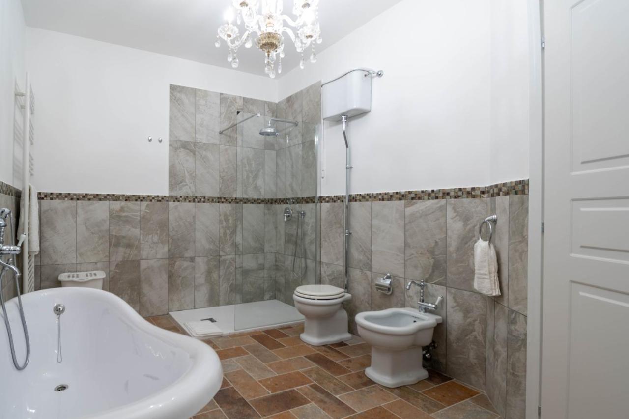 Luxury Villa Arianna Tarano Buitenkant foto