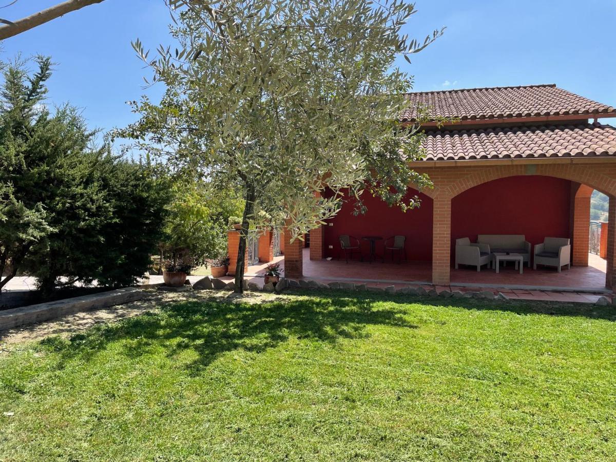 Luxury Villa Arianna Tarano Buitenkant foto